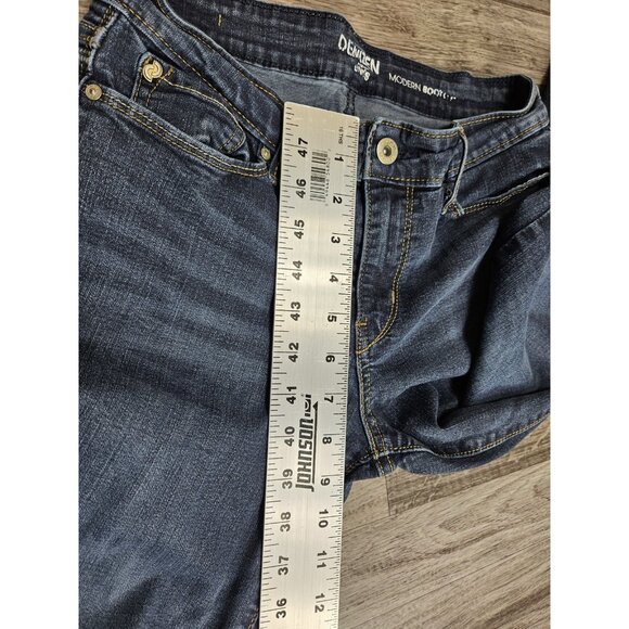 Denizen from Levi's Women's Boot Cut Jeans - Dark Blue - Picture 11 of 12